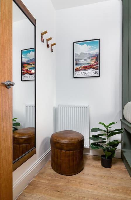 The Stylish 3-Bedroom Maisonette Retreat Стерлинг Экстерьер фото