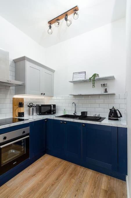 The Stylish 3-Bedroom Maisonette Retreat Стерлинг Экстерьер фото