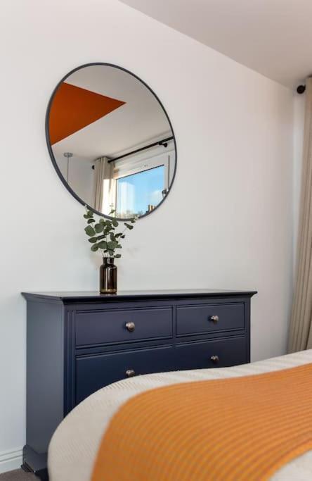 The Stylish 3-Bedroom Maisonette Retreat Стерлинг Экстерьер фото