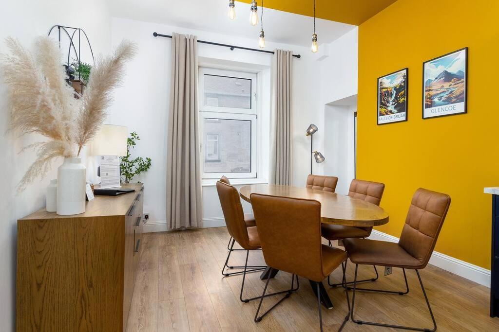 The Stylish 3-Bedroom Maisonette Retreat Стерлинг Экстерьер фото